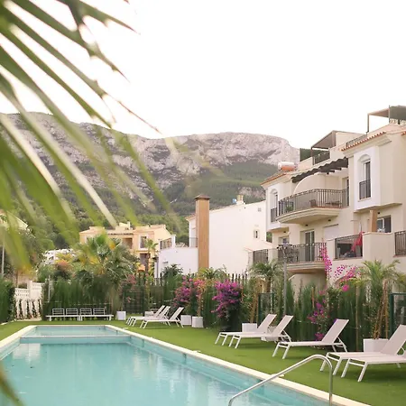 Modern Flat With Montgo View *