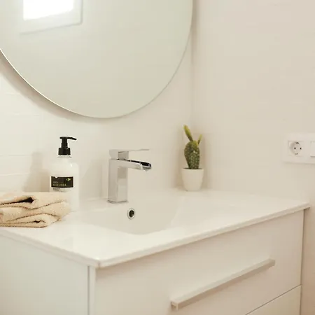 Modern Flat With Montgo View 德尼亚