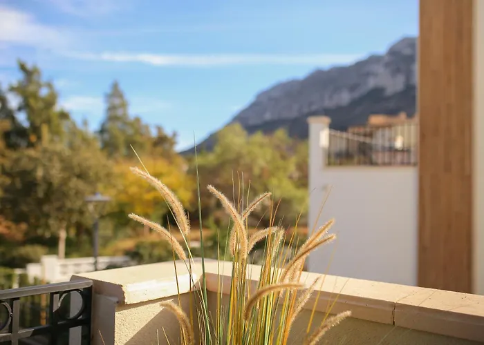 Modern Flat With Montgo View 아파트 *