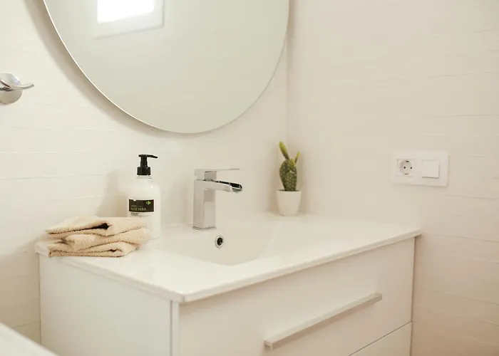 Modern Flat With Montgo View 데니아