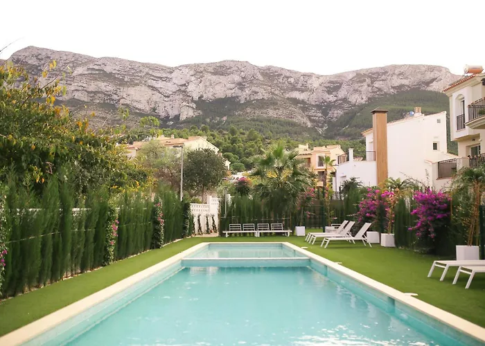 Modern Flat With Montgo View 아파트